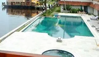 Resort Lemon Tree Vembanad Lake Resort, Kerala Alappuzha