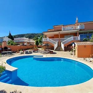 https://villa-pilar.es-andalucia.com