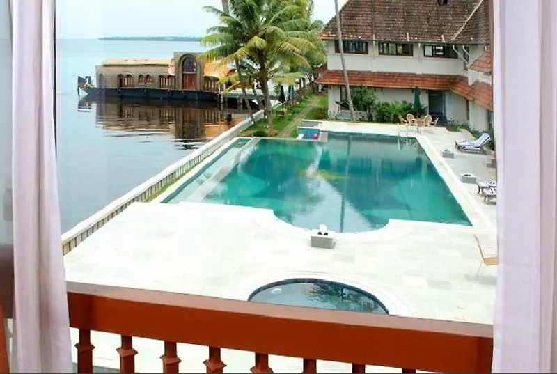 Lemon Tree Vembanad Lake Resort, Kerala Alappuzha 4*,  Indien